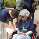 freedom-honor-flight-september-2013_1043