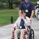freedom-honor-flight-september-2013_1115